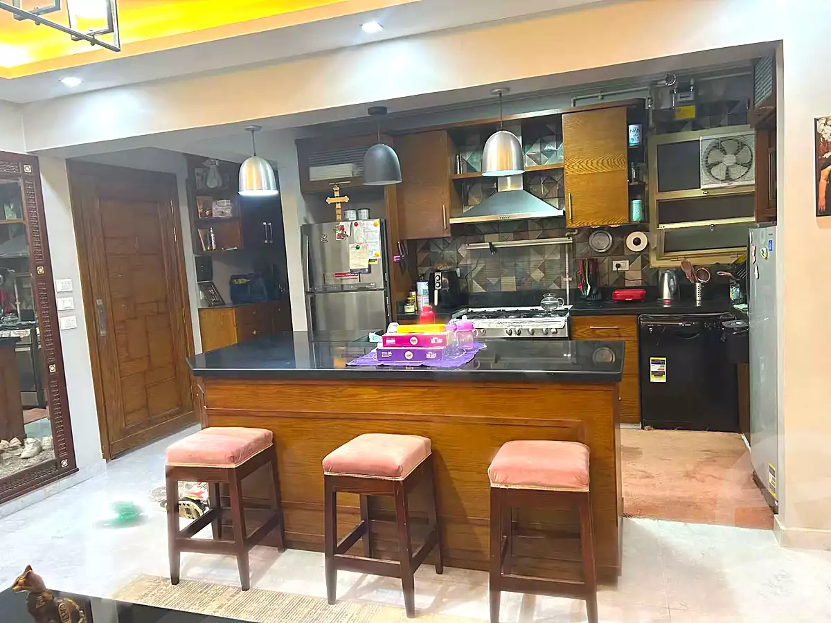 https://aqarmap.com.eg/en/listing/6992152-for-sale-cairo-shoubra-rod-el-farag