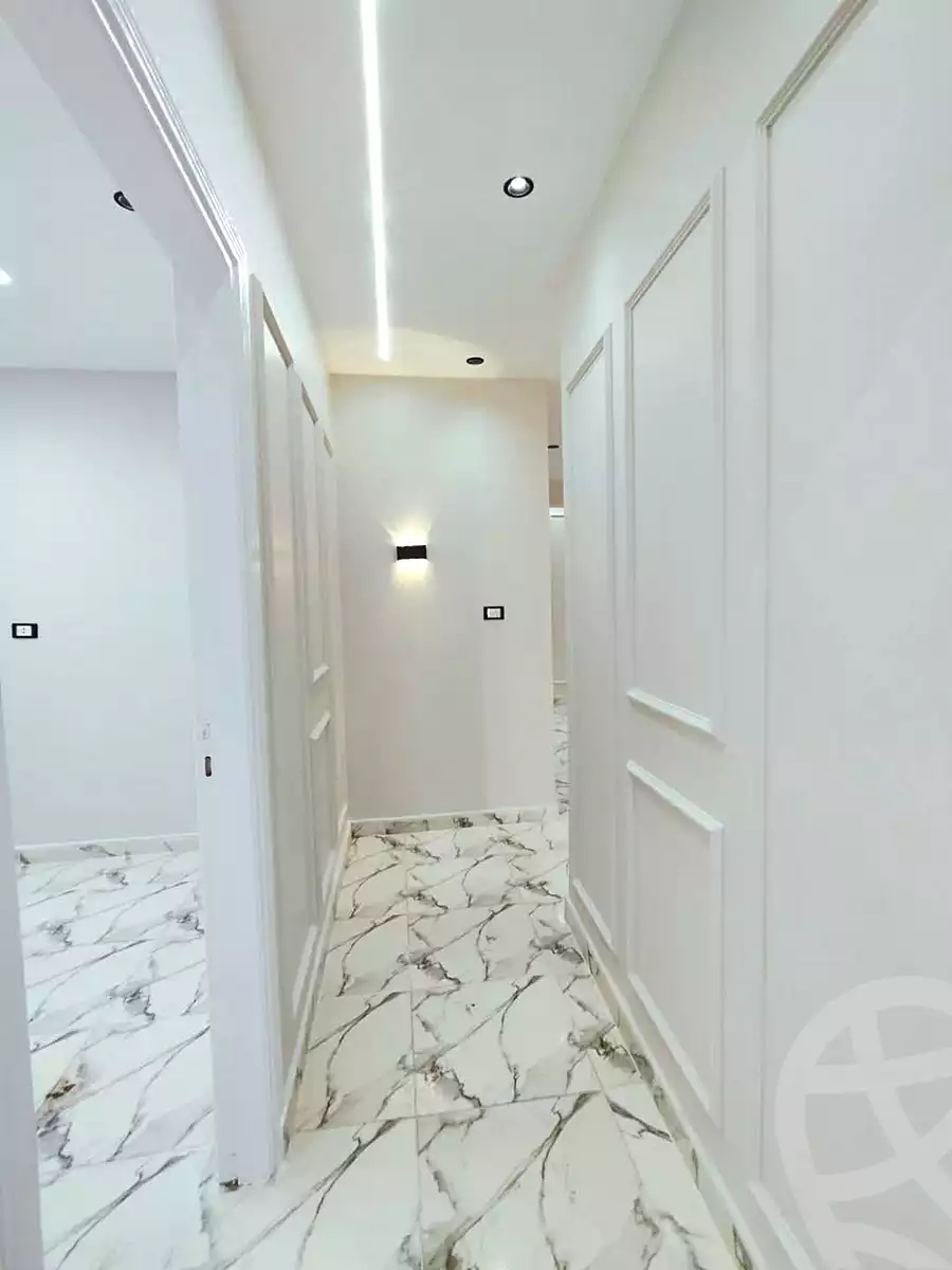 https://aqarmap.com.eg/en/listing/6992298-for-sale-alexandria-al-agamy-lbytsh-el-saleheen-mosque-st