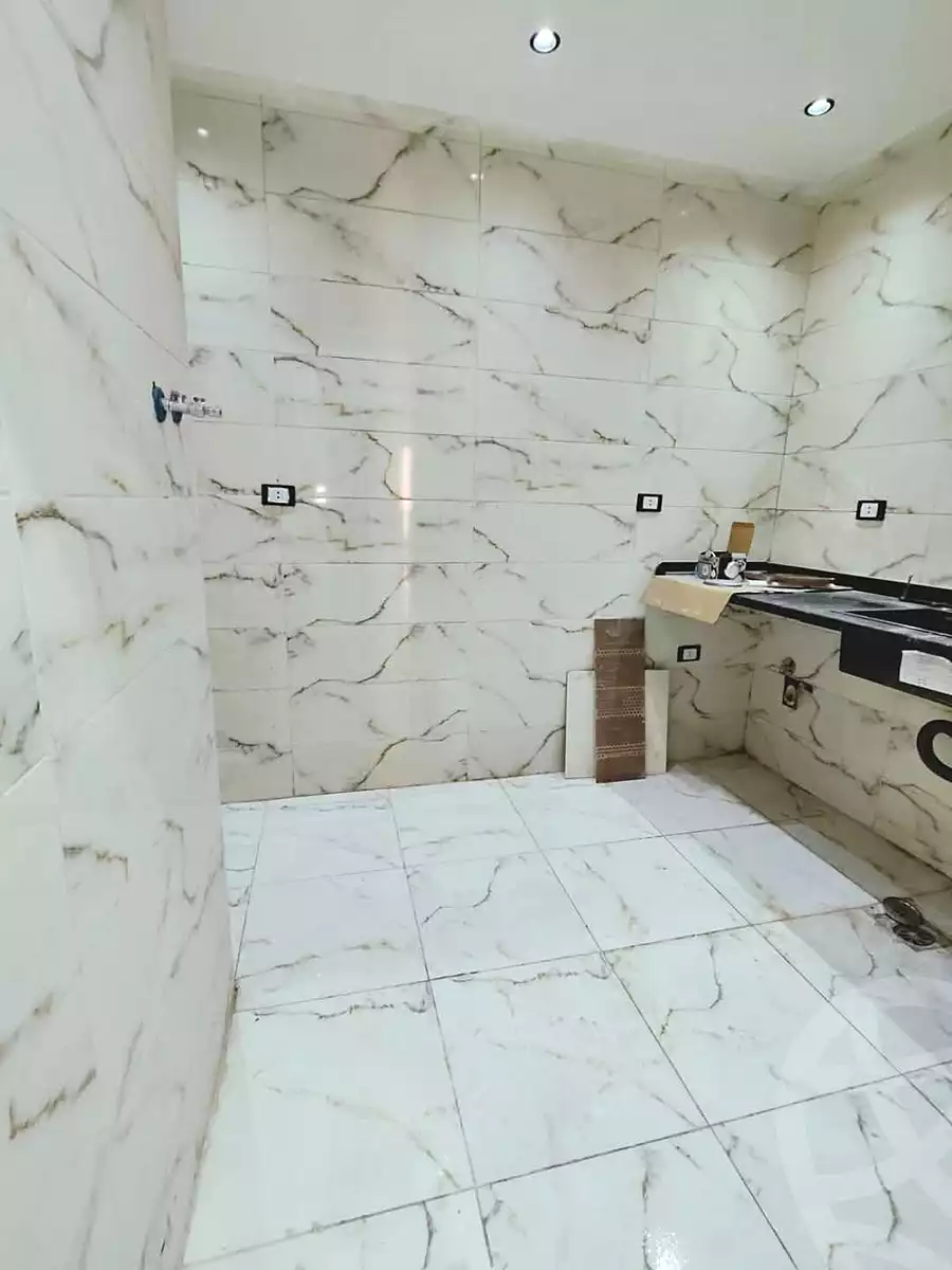 https://aqarmap.com.eg/en/listing/6992298-for-sale-alexandria-al-agamy-lbytsh-el-saleheen-mosque-st