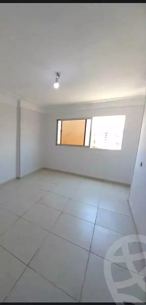 https://aqarmap.com.eg/ar/listing/6992391-for-sale-alexandria-al-agamy-lbytsh