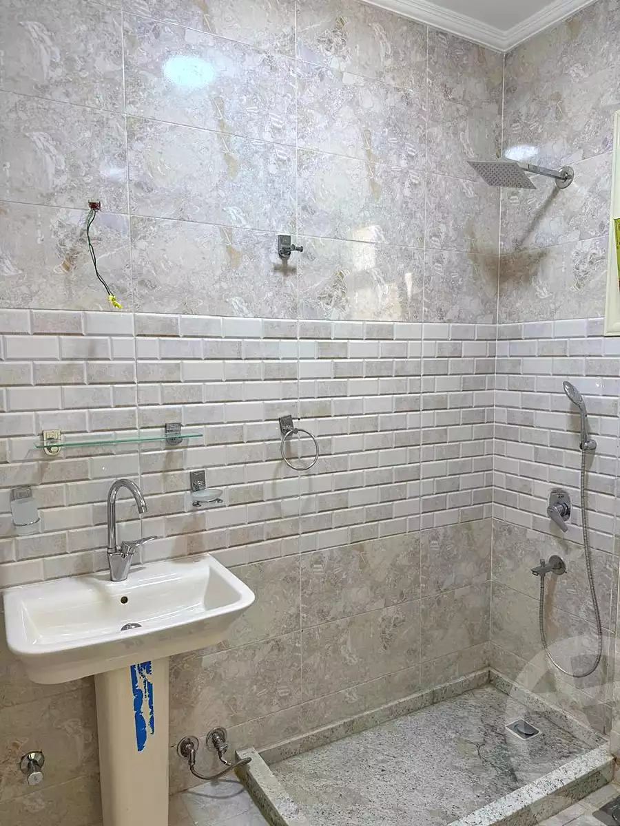 https://aqarmap.com.eg/ar/listing/6992435-for-rent-cairo-new-cairo-sharq-el-akadamiya-hamid-hosny-said-st