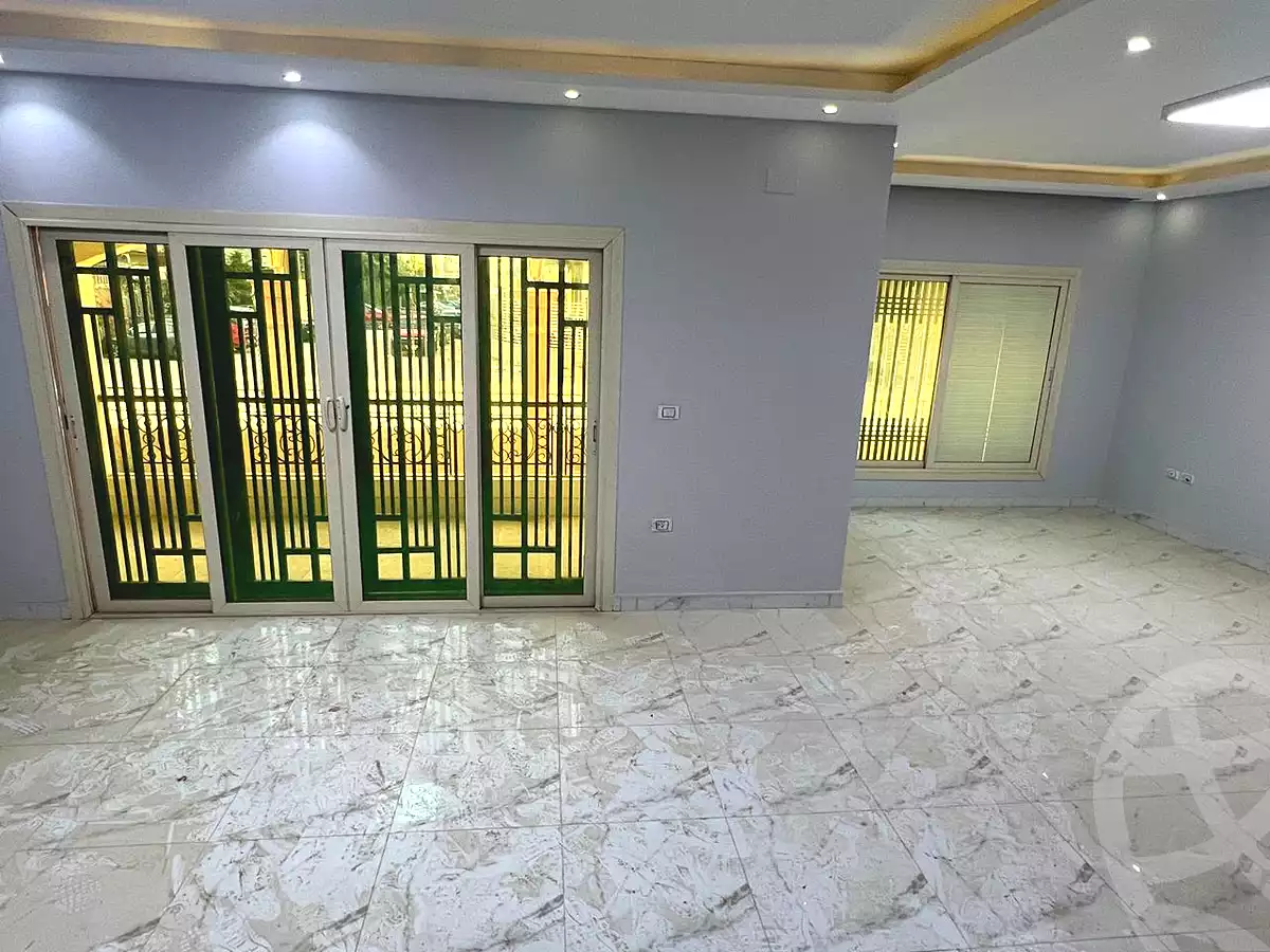 https://aqarmap.com.eg/ar/listing/6992554-for-rent-cairo-new-cairo-south-investors-el-mostashar-mohamed-ayoub-st