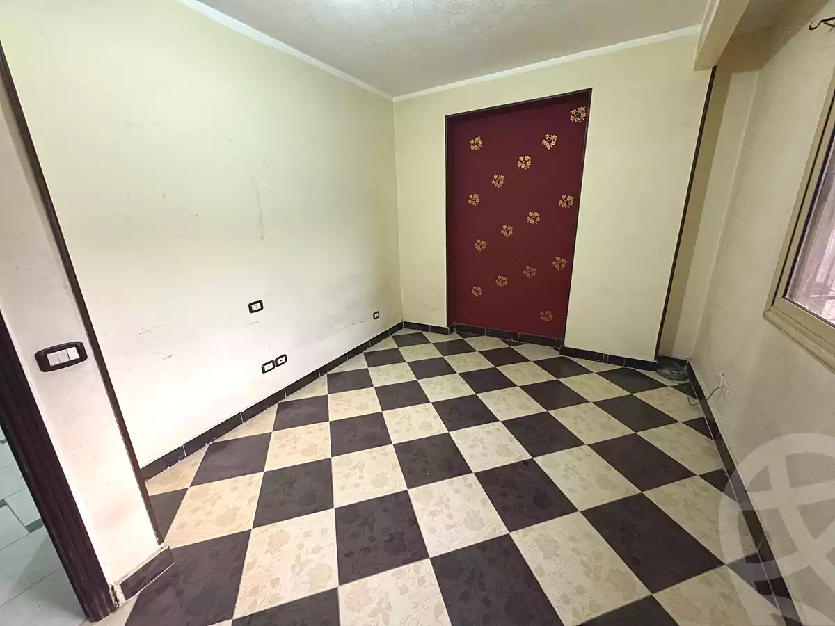 https://aqarmap.com.eg/en/listing/6992580-for-sale-cairo-ljyz-shr-lmht
