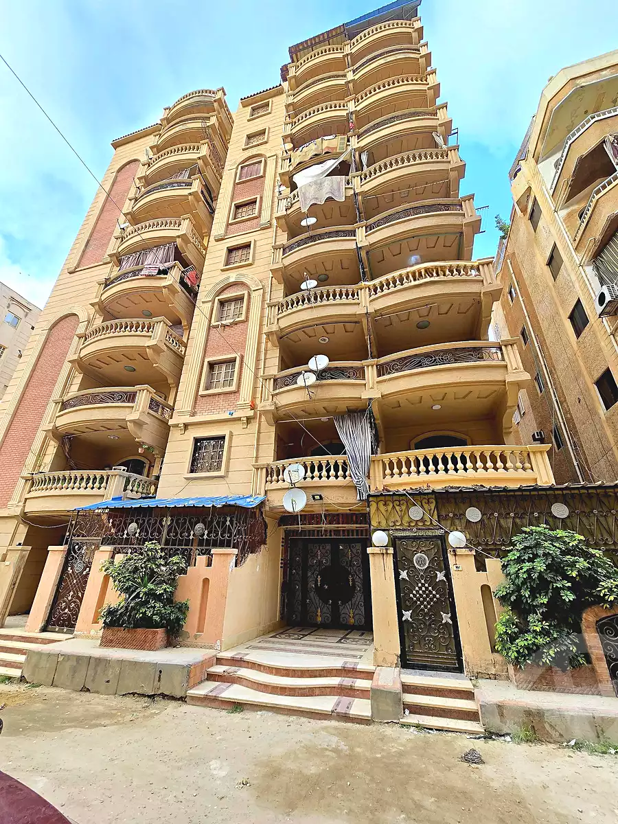 https://aqarmap.com.eg/ar/listing/6992647-for-sale-alexandria-al-agamy-shataa-el-nakheel