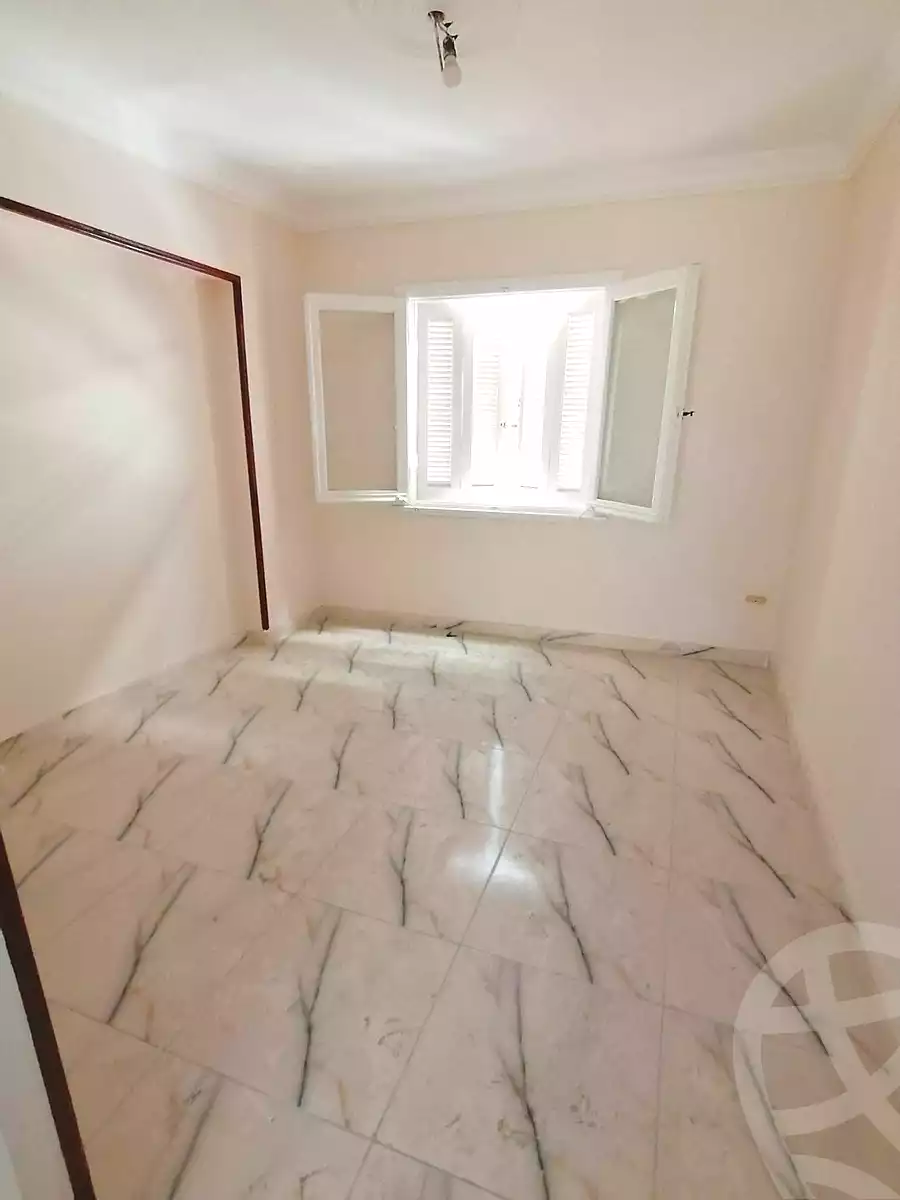 https://aqarmap.com.eg/ar/listing/6992667-for-rent-alexandria-el-mandara-alex-el-mandara-bahri