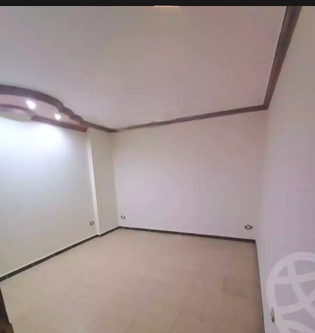 https://aqarmap.com.eg/en/listing/6992713-for-sale-alexandria-lsywf-el-falki