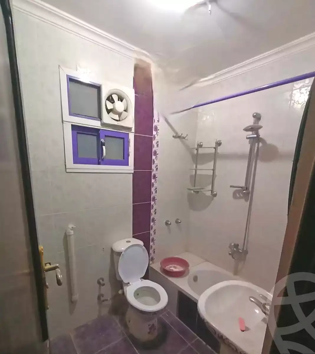 https://aqarmap.com.eg/en/listing/6992713-for-sale-alexandria-lsywf-el-falki