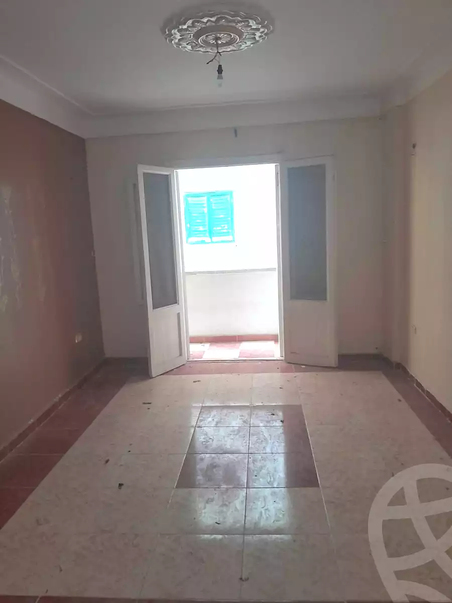 https://aqarmap.com.eg/ar/listing/6992738-for-sale-alexandria-al-agamy-el-hanouvel-el-salam-st