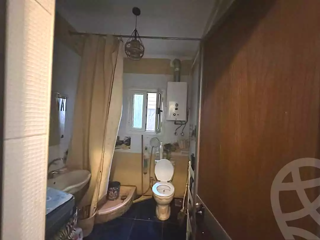 https://aqarmap.com.eg/ar/listing/6992915-for-sale-cairo-helwan-hadayek-helwan-nile-corniche-st