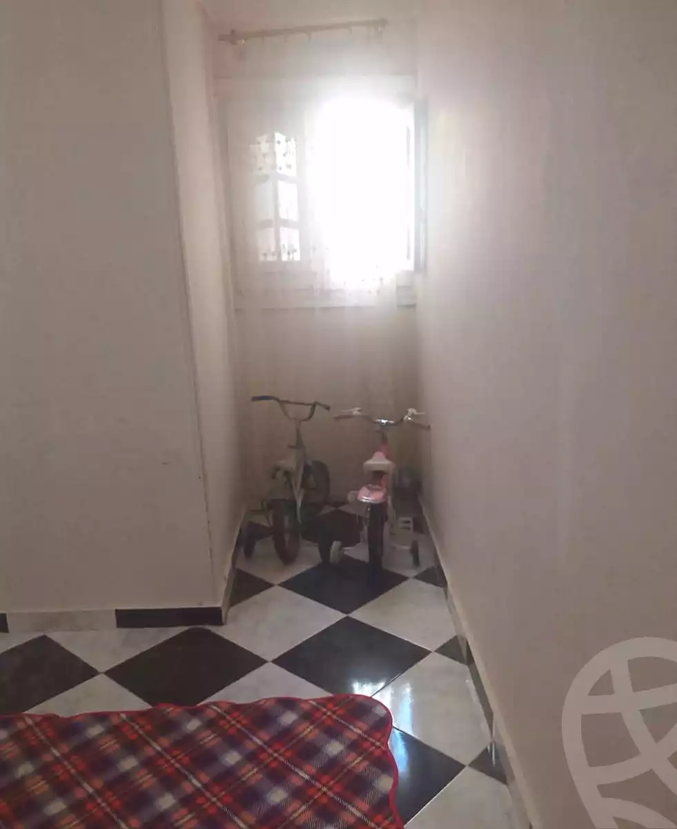 https://aqarmap.com.eg/en/listing/6993164-for-sale-alexandria-al-agamy-el-hanouvel-abo-bakr-el-sedeek-st