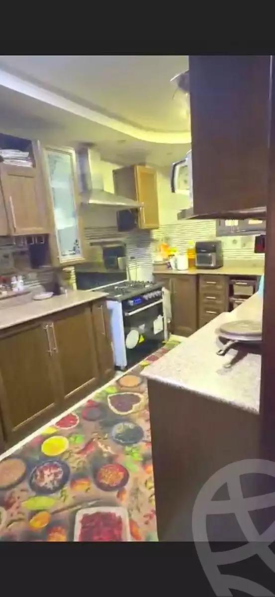 https://aqarmap.com.eg/ar/listing/6993321-for-sale-cairo-helwan-helwan-el-sharkeya-heidar-st