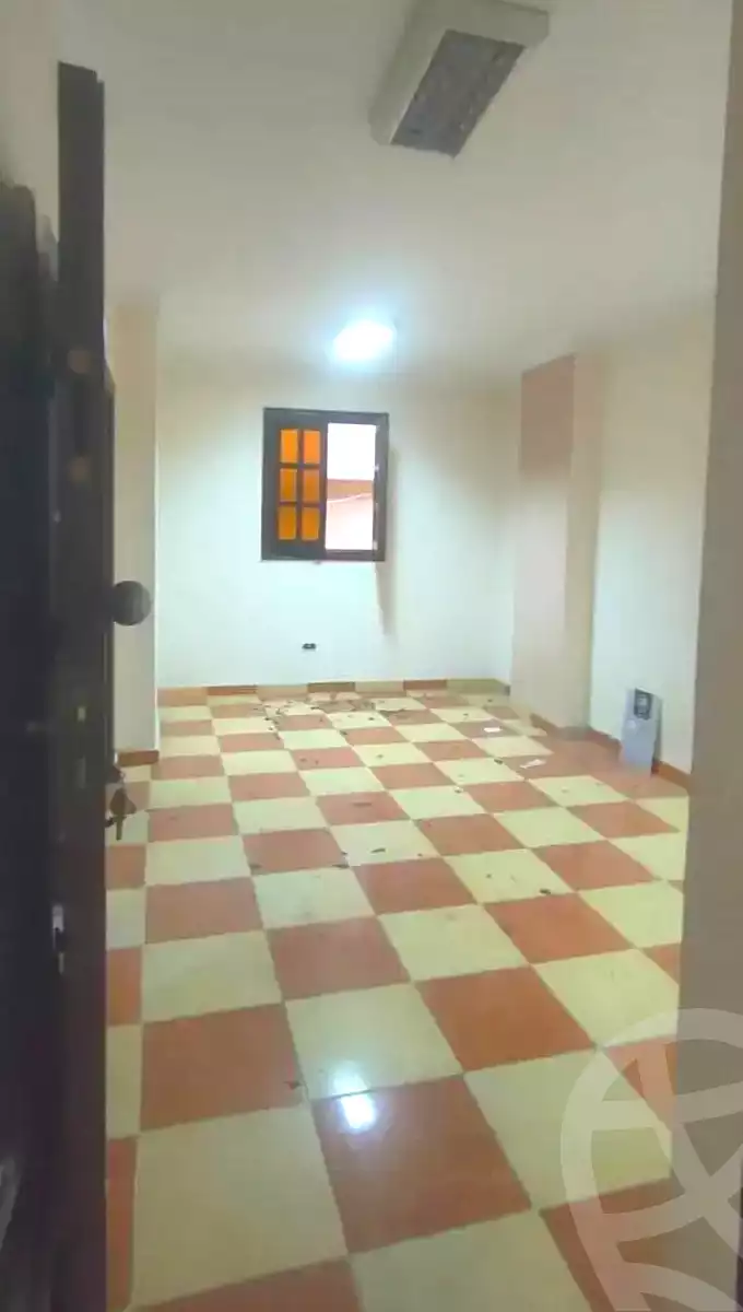 https://aqarmap.com.eg/ar/listing/6993378-for-rent-alexandria-sydy-bshr-sydy-bshr-bhry-shr-mhmd-njyb