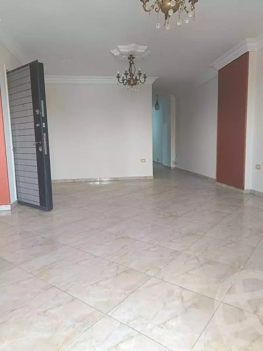 https://aqarmap.com.eg/ar/listing/6993409-for-rent-cairo-ain-shams-jsr-lswys