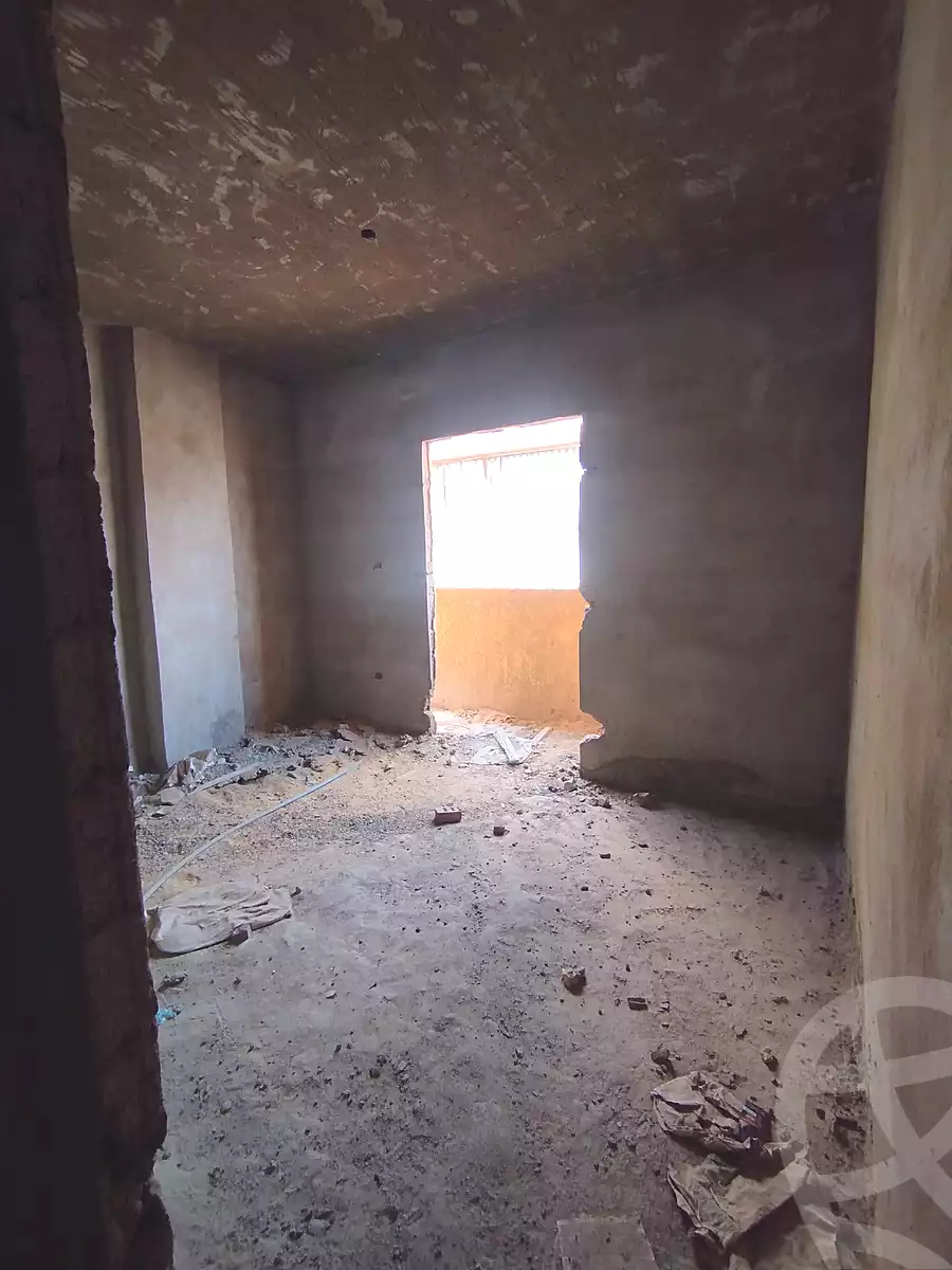 https://aqarmap.com.eg/ar/listing/6993418-for-sale-alexandria-al-agamy-el-hanouvel