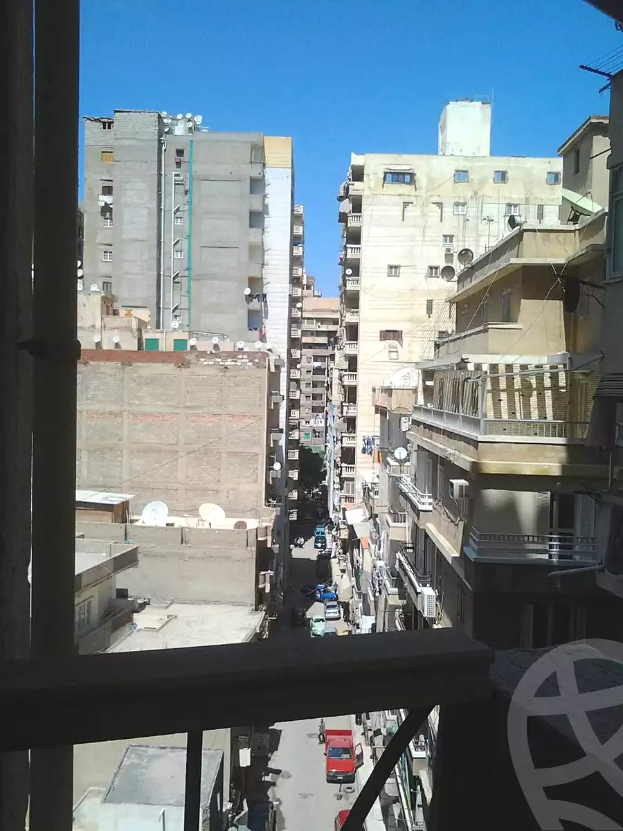 https://aqarmap.com.eg/en/listing/6993482-for-rent-alexandria-kafr-abdo-hussein-basha-st