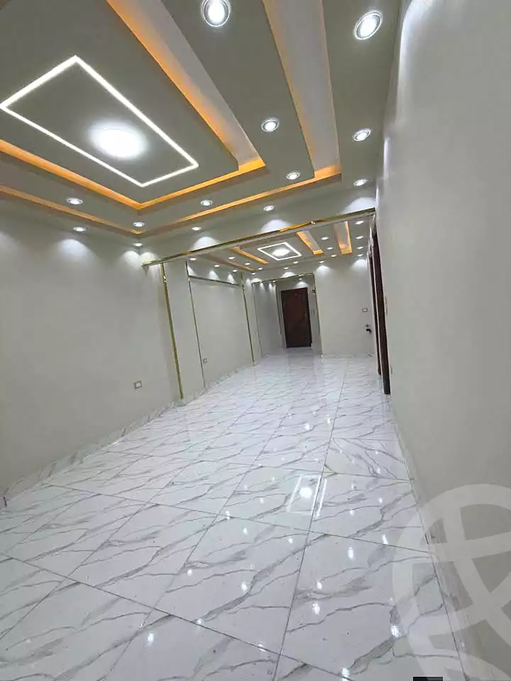 https://aqarmap.com.eg/ar/listing/6993550-for-sale-alexandria-el-asafra-shr-45