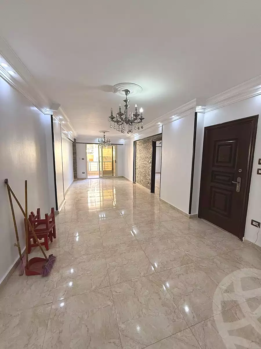 https://aqarmap.com.eg/ar/listing/6993680-for-sale-alexandria-el-mandara-shr-jml-bd-lnsr