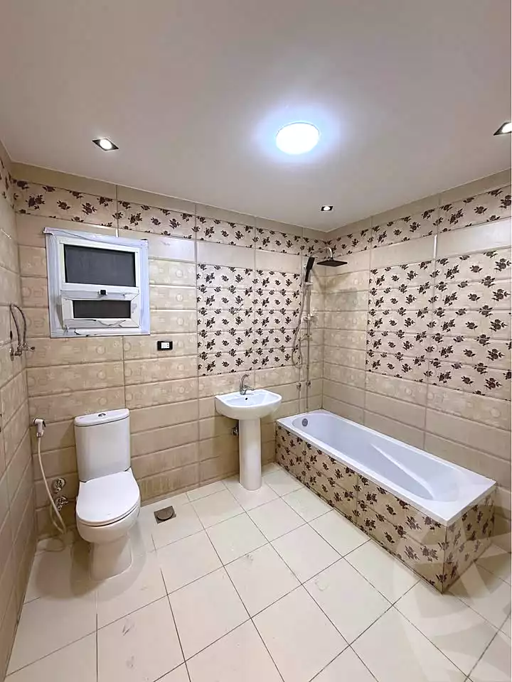 https://aqarmap.com.eg/ar/listing/6993691-for-sale-alexandria-sydy-bshr-sydy-bshr-bhry-khalil-hamada-st