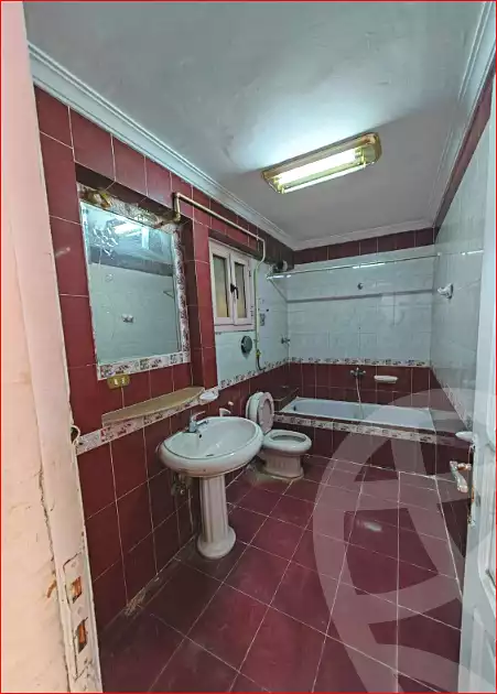 https://aqarmap.com.eg/en/listing/6993821-for-sale-cairo-helwan-helwan-el-sharkeya-khesro-basha-st