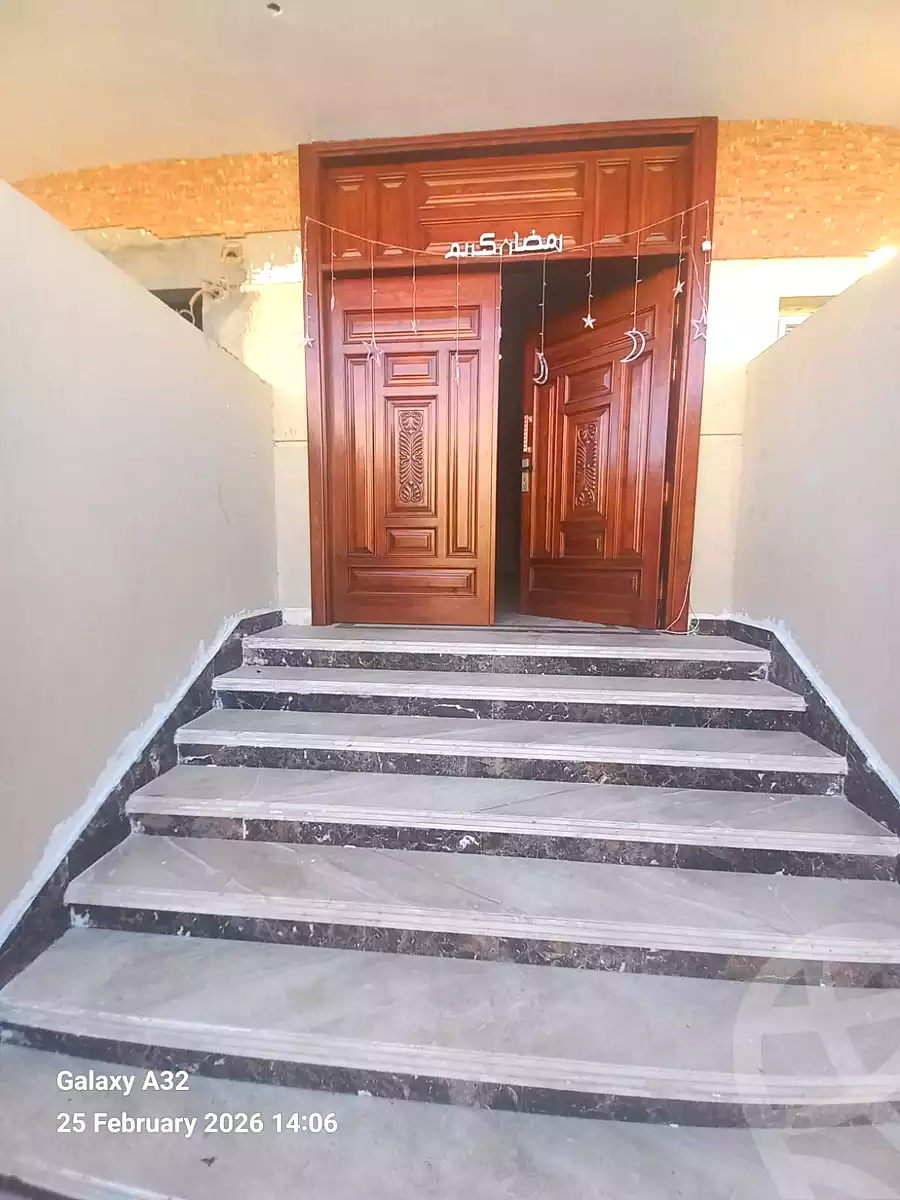 https://aqarmap.com.eg/ar/listing/6993901-for-sale-cairo-new-cairo-compounds-kmbwnd-ldf-lwtny