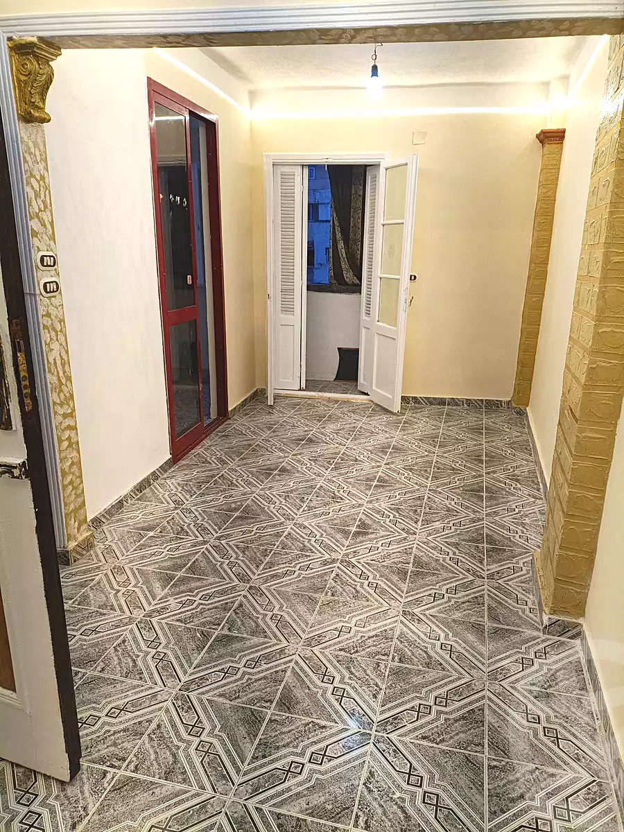 https://aqarmap.com.eg/ar/listing/6994404-for-sale-alexandria-bahray-el-anfoshy