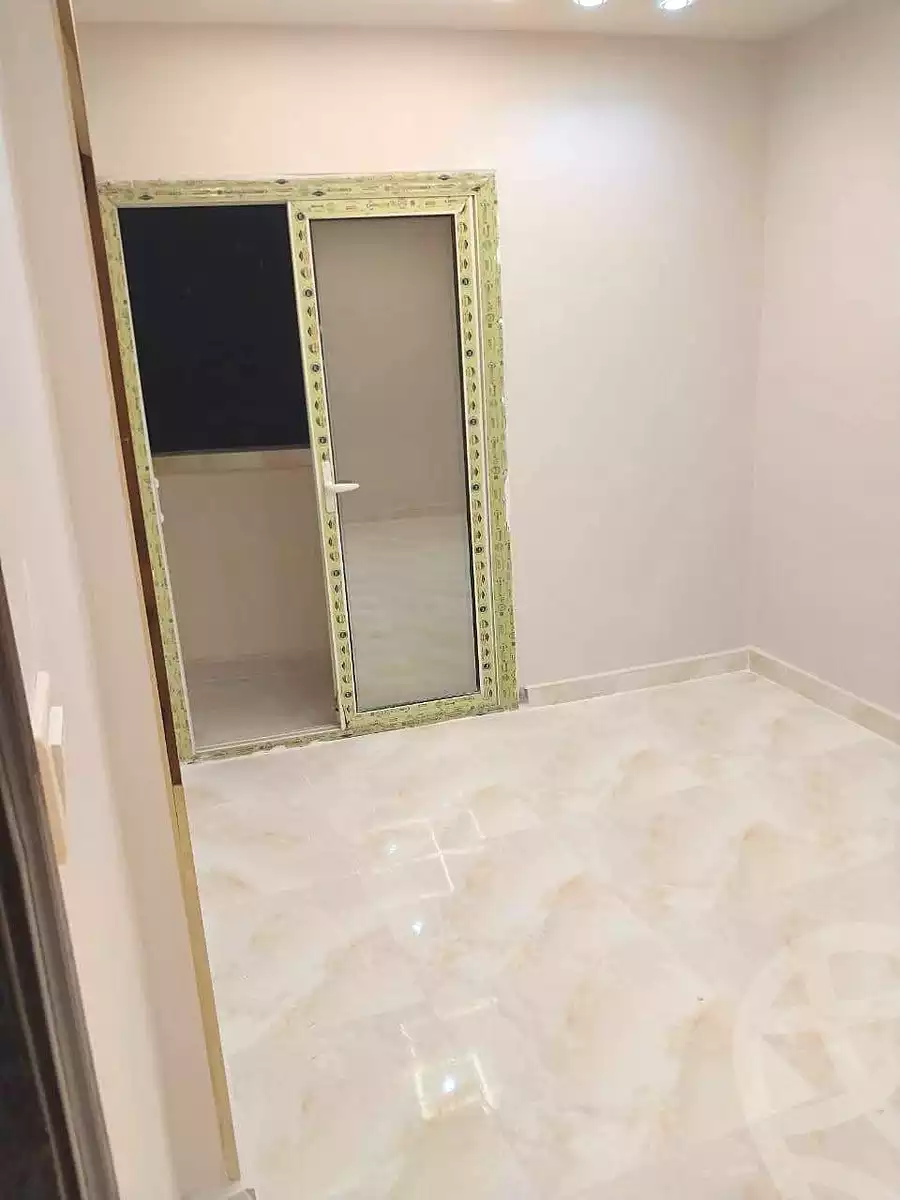 https://aqarmap.com.eg/ar/listing/6994408-for-sale-alexandria-sydy-bshr-sydy-bshr-bhry-mohammed-youssef-ghaly-st