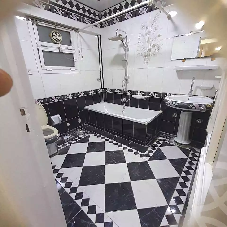 https://aqarmap.com.eg/ar/listing/6994773-for-sale-alexandria-miami-el-arman-st