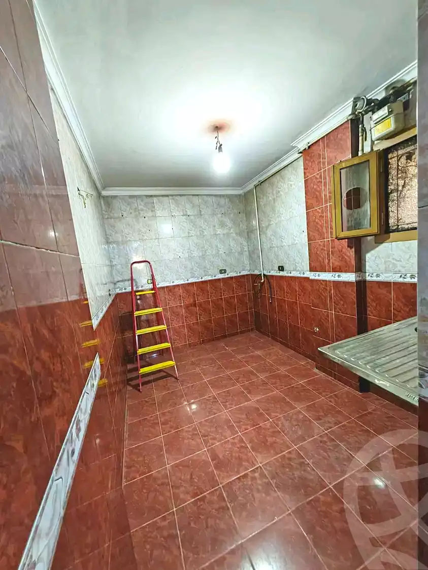 https://aqarmap.com.eg/ar/listing/6994951-for-sale-cairo-helwan-helwan-el-sharkeya-khesro-basha-st