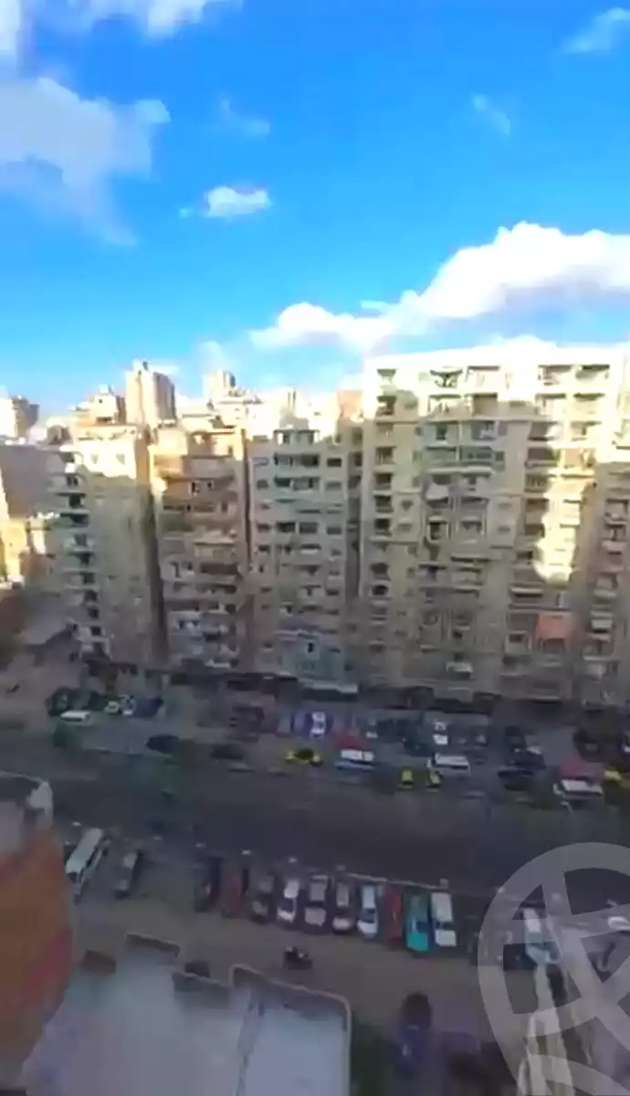 https://aqarmap.com.eg/ar/listing/6994987-for-sale-alexandria-sydy-bshr-sydy-bshr-bhry-shr-mhmd-njyb