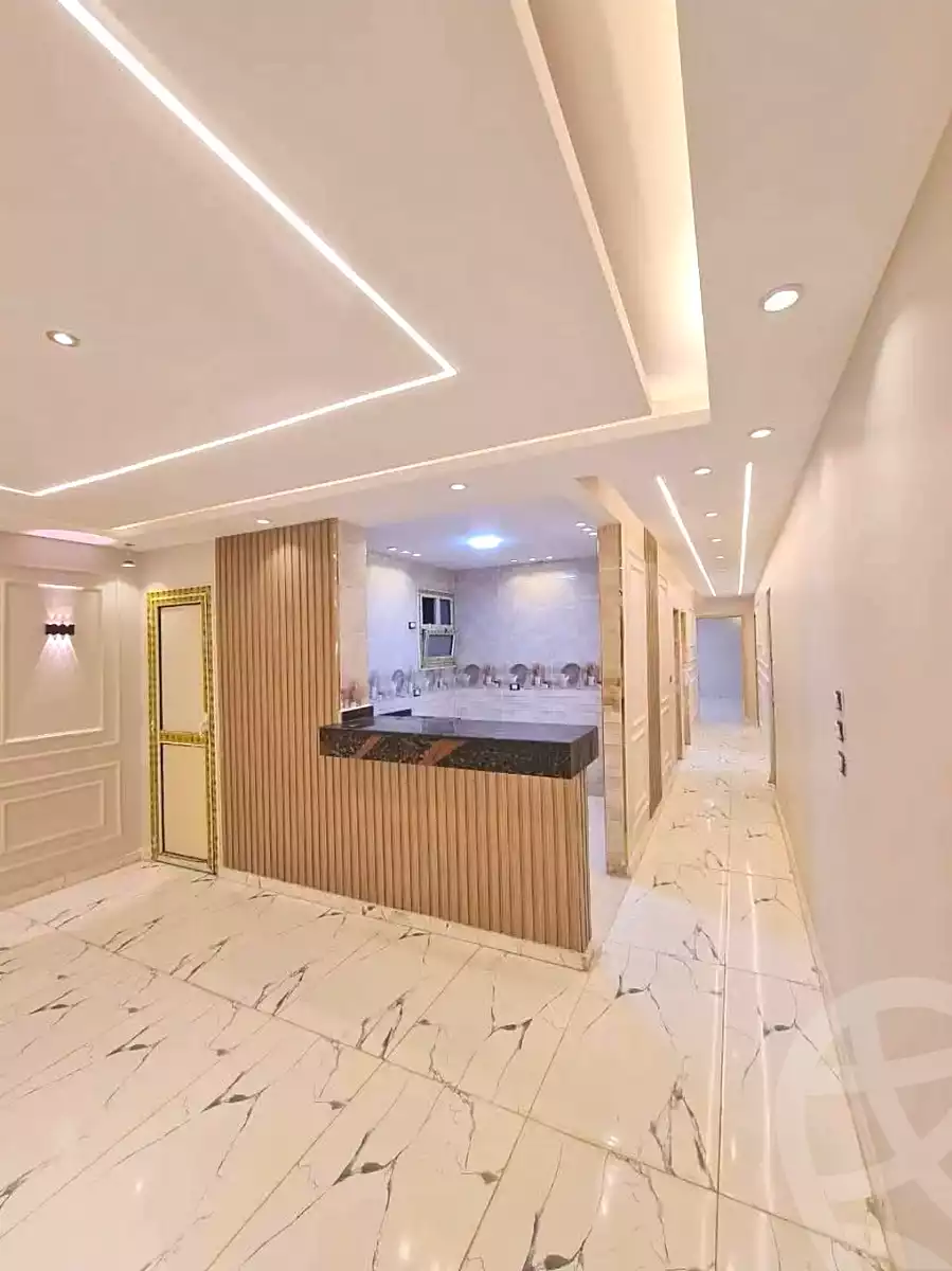 https://aqarmap.com.eg/en/listing/6995043-for-sale-cairo-el-haram-shareaa-el-haram
