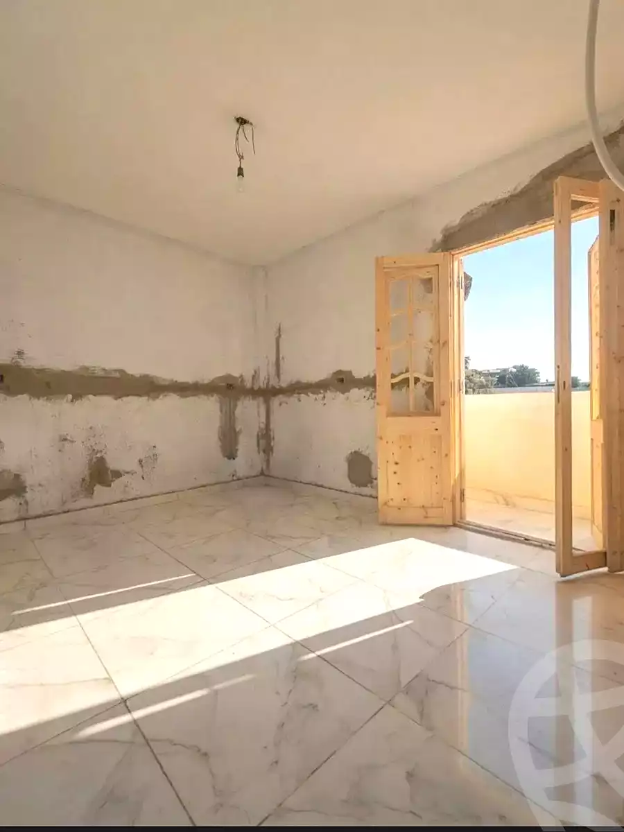 https://aqarmap.com.eg/ar/listing/6995053-for-sale-alexandria-el-asafra-l-sfr-qbly-street-30