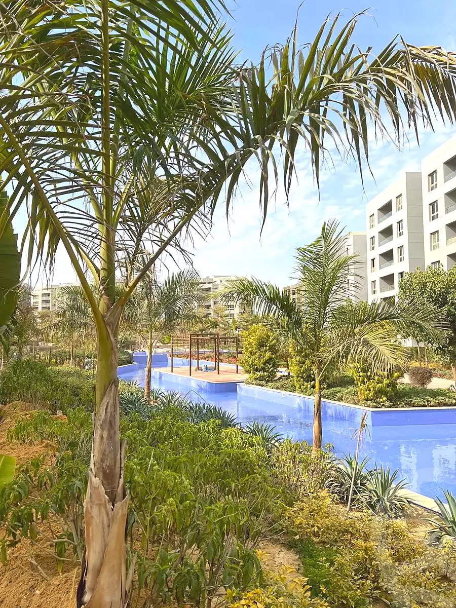 https://aqarmap.com.eg/ar/listing/6995478-for-sale-cairo-new-cairo-lmstqbl-syty-compounds-zyzyny-lmstqbl-rdk-llttwyr