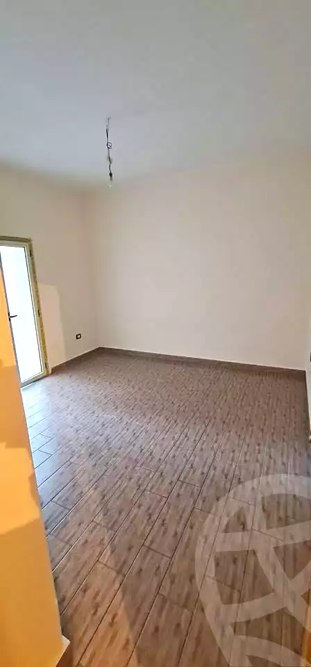 https://aqarmap.com.eg/ar/listing/6995960-for-rent-alexandria-al-agamy-lbytsh-shahr-al-assal-st