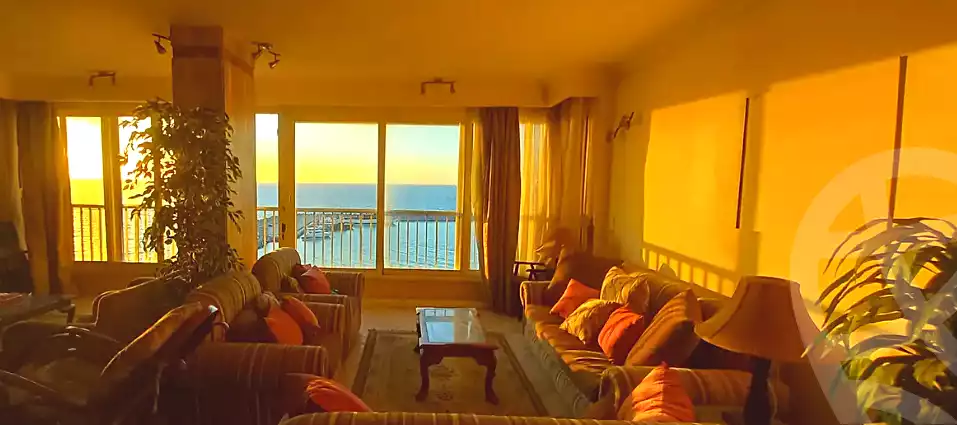 https://aqarmap.com.eg/ar/listing/6996002-for-sale-alexandria-lauran-el-gaish-rd