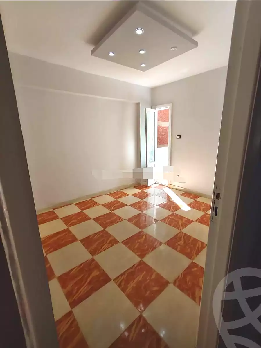https://aqarmap.com.eg/en/listing/6996122-for-sale-alexandria-lsywf-el-falki
