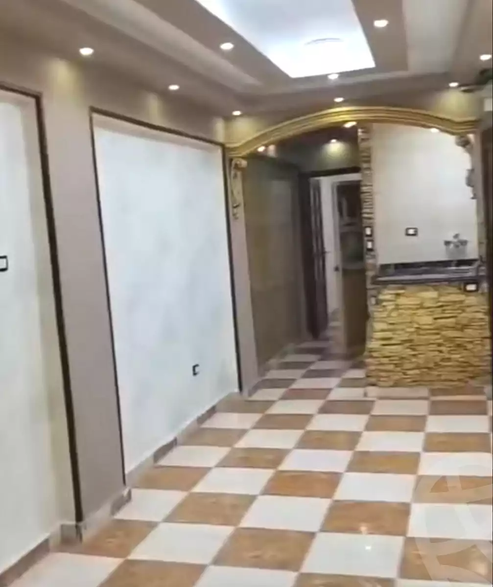 https://aqarmap.com.eg/ar/listing/6996243-for-sale-alexandria-sydy-bshr-sydy-bshr-bhry-shr-khld-bn-lwlyd