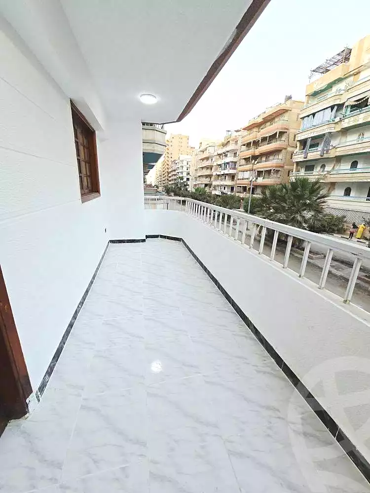 https://aqarmap.com.eg/ar/listing/6996460-for-sale-alexandria-al-agamy-shataa-el-nakheel