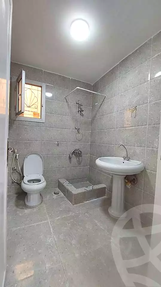 https://aqarmap.com.eg/ar/listing/6996494-for-sale-alexandria-al-agamy-shataa-el-nakheel