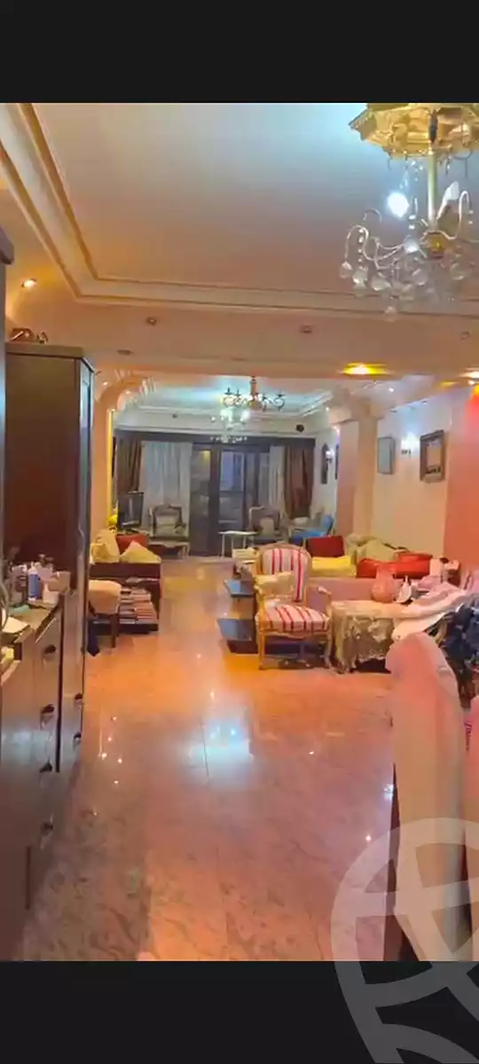 https://aqarmap.com.eg/en/listing/6996539-for-sale-cairo-helwan-ahmed-enci-st
