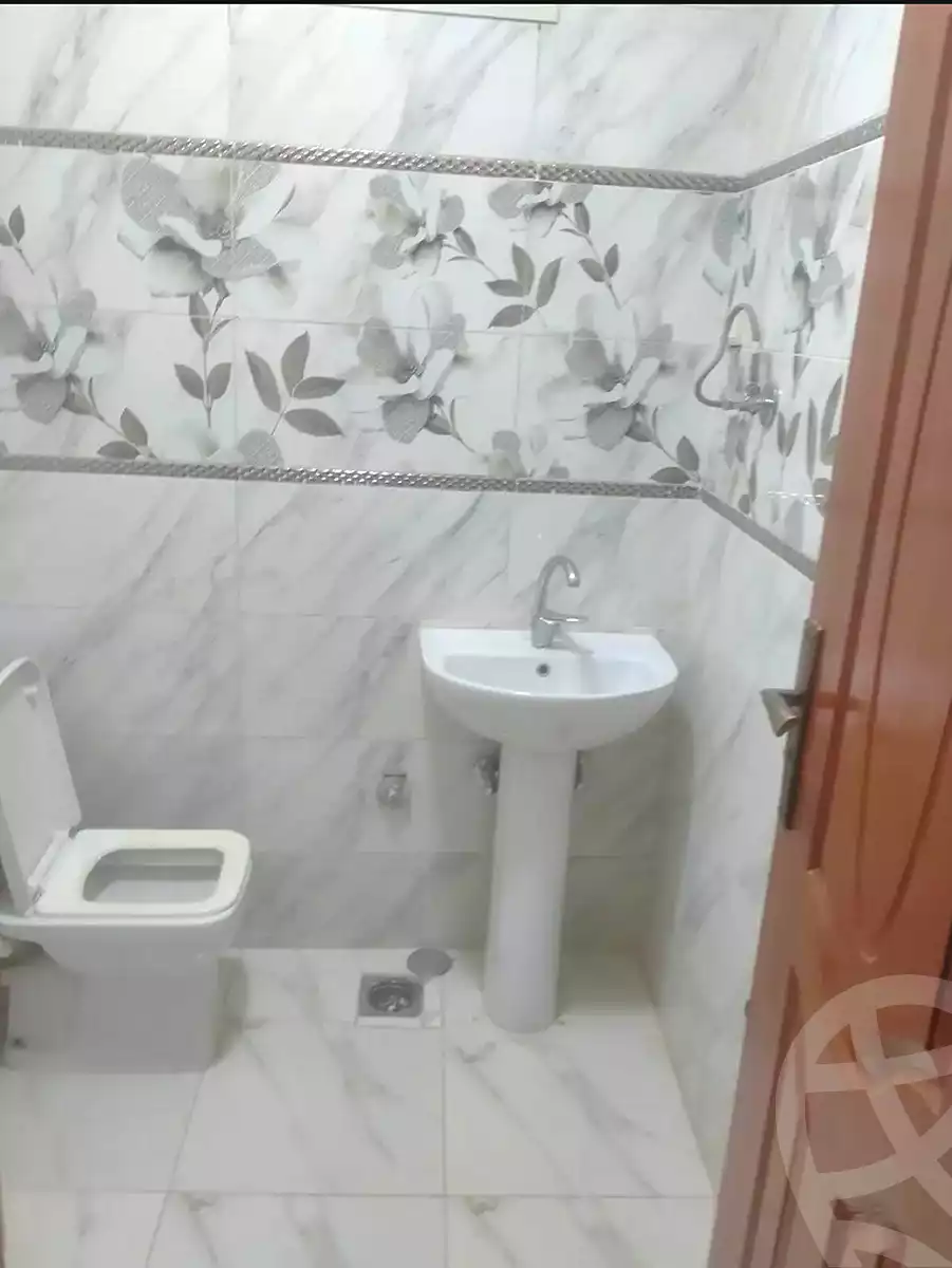 https://aqarmap.com.eg/en/listing/6996643-for-rent-cairo-15th-of-may-mjwr-4
