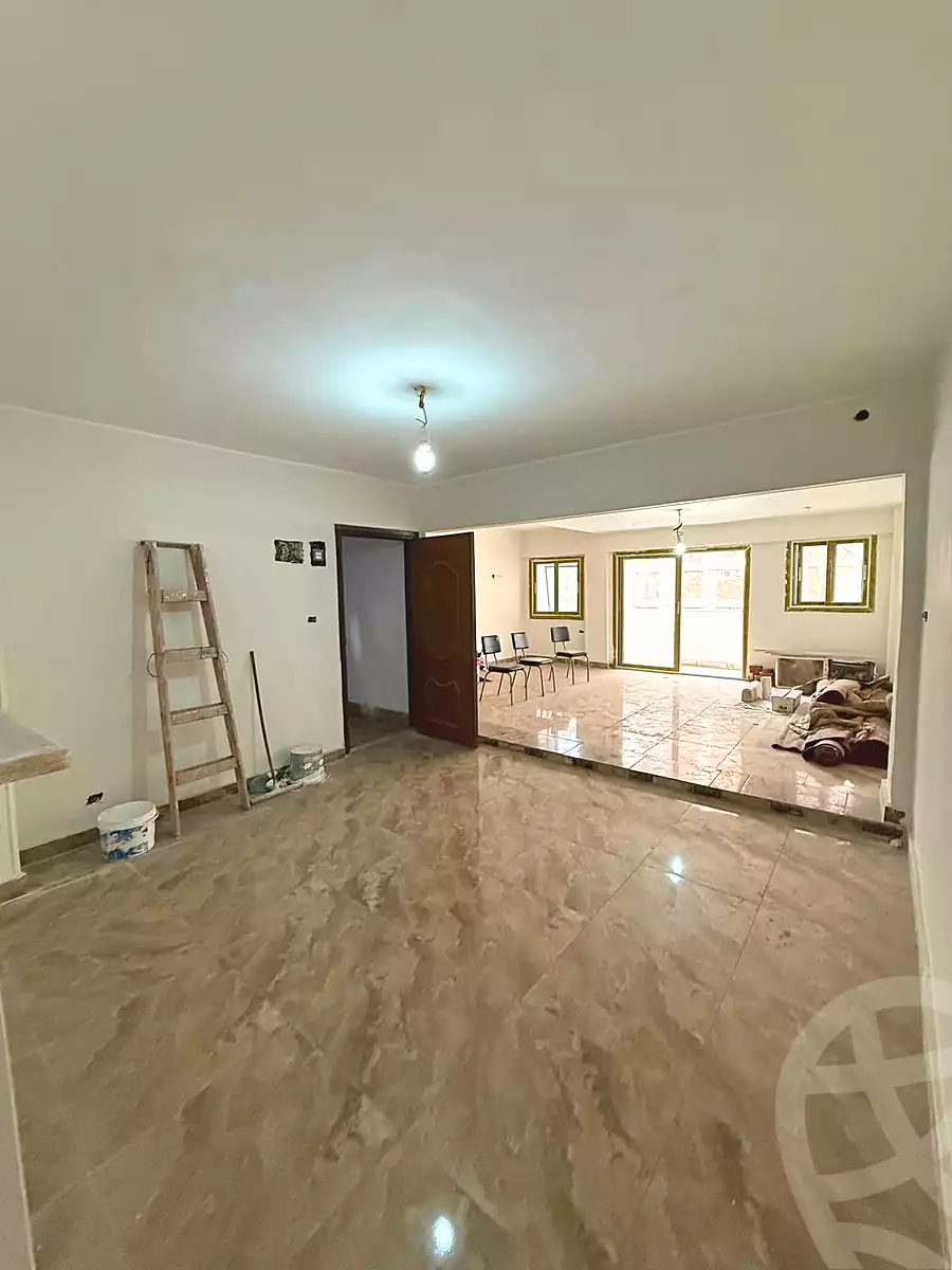 https://aqarmap.com.eg/ar/listing/6996886-for-sale-alexandria-sydy-bshr-sydy-bshr-bhry-street-16