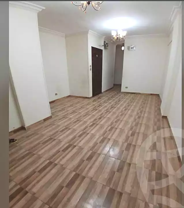 https://aqarmap.com.eg/ar/listing/6997014-for-sale-alexandria-el-asafra-l-sfr-bhry