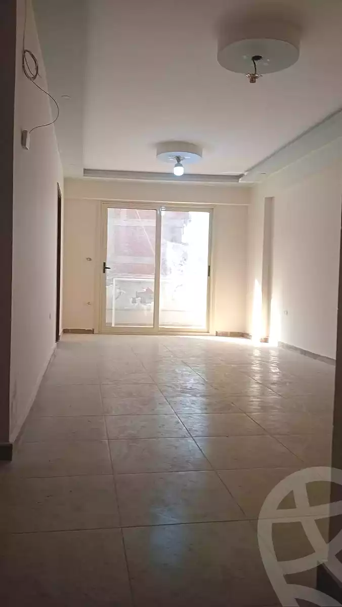 https://aqarmap.com.eg/ar/listing/6997342-for-rent-alexandria-al-agamy-lbytsh