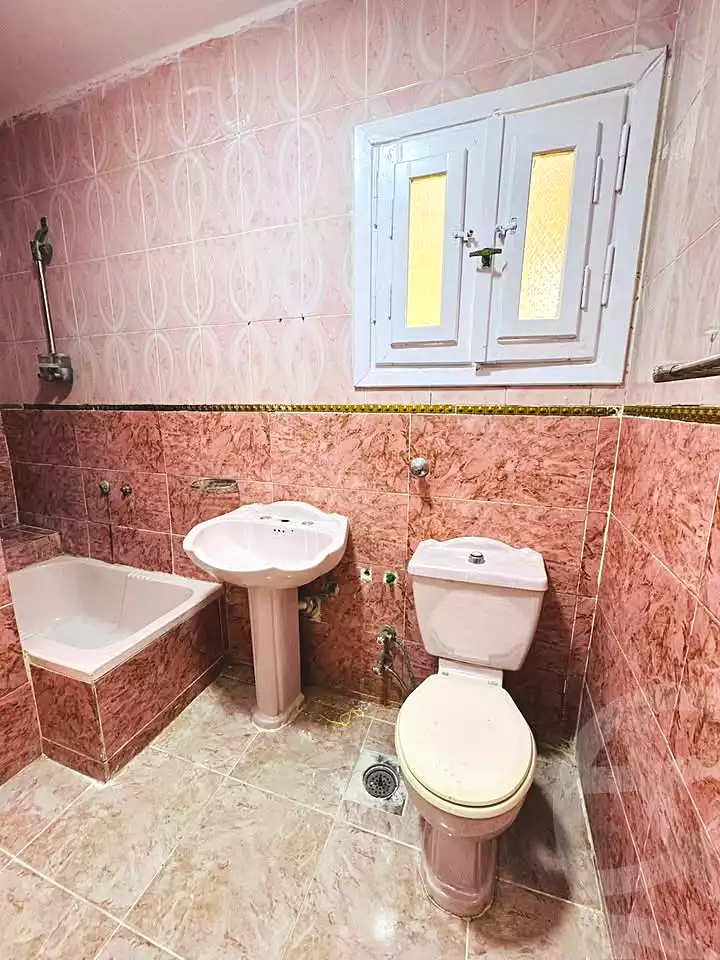 https://aqarmap.com.eg/ar/listing/6997365-for-sale-alexandria-al-agamy-shataa-el-nakheel-street-27