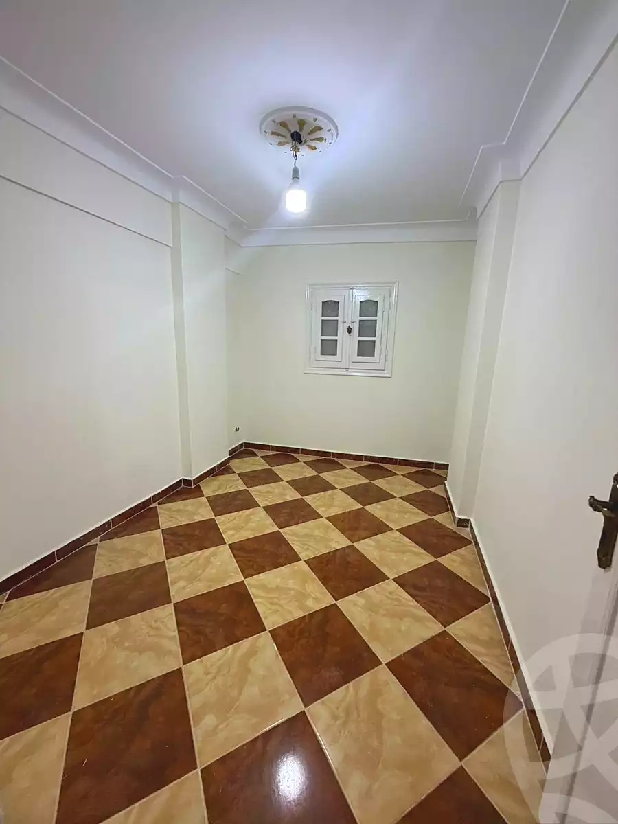 https://aqarmap.com.eg/en/listing/6997450-for-sale-alexandria-lsywf-el-falki