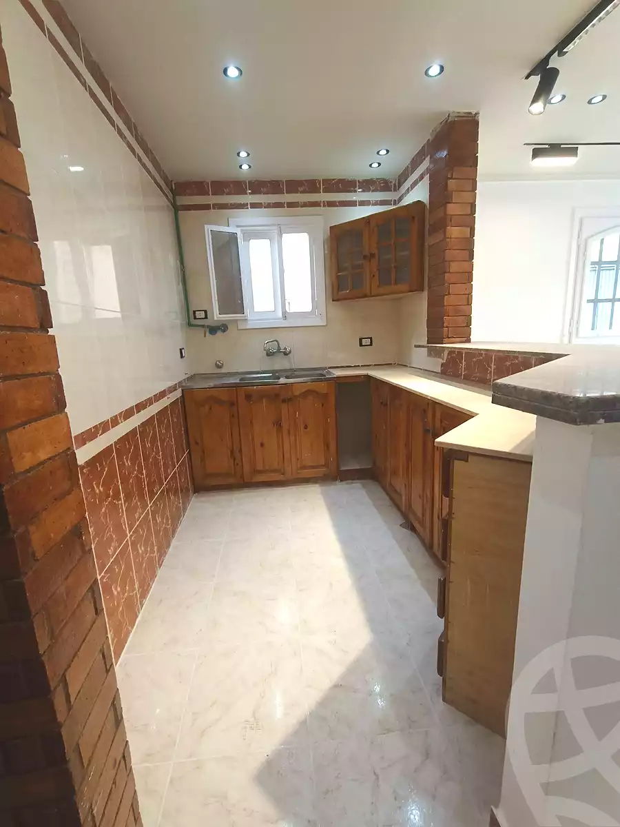 https://aqarmap.com.eg/ar/listing/6997515-for-sale-alexandria-al-agamy-shataa-el-nakheel