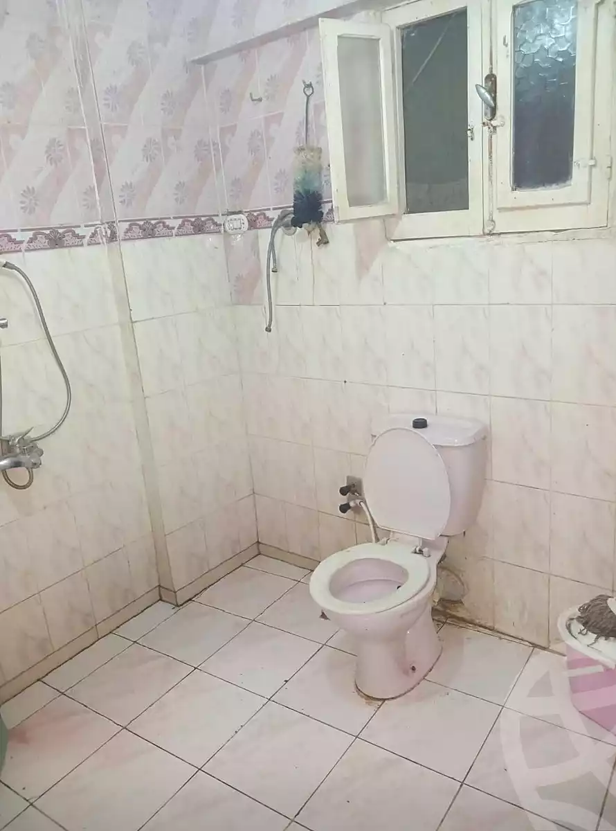 https://aqarmap.com.eg/ar/listing/6997775-for-sale-alexandria-al-agamy-el-hanouvel
