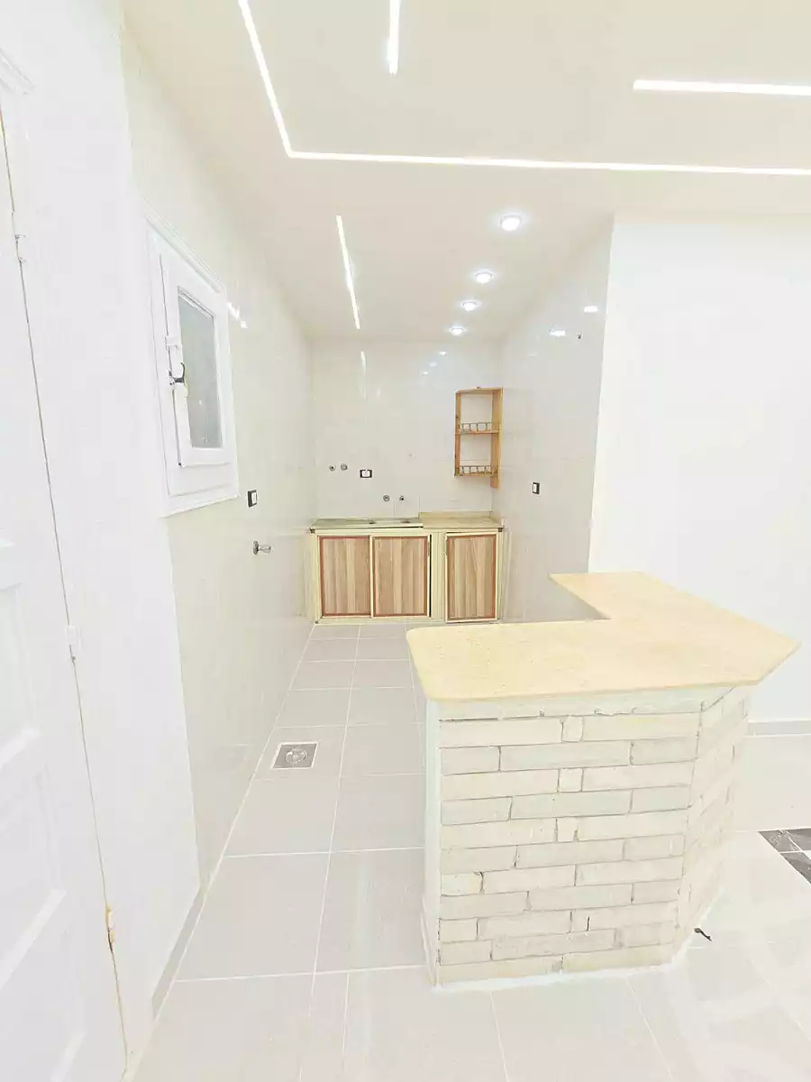 https://aqarmap.com.eg/ar/listing/6997950-for-sale-alexandria-al-agamy-shataa-el-nakheel