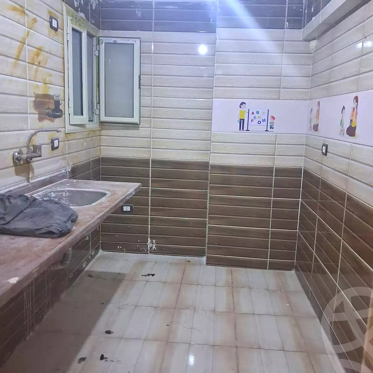https://aqarmap.com.eg/ar/listing/6998033-for-rent-alexandria-sydy-bshr-sydy-bshr-bhry-gamal-abd-el-nasir-st