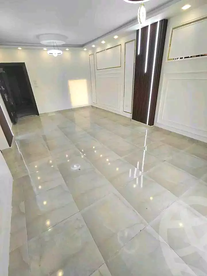 https://aqarmap.com.eg/ar/listing/6998110-for-sale-alexandria-miami-shr-jml-bd-lnsr